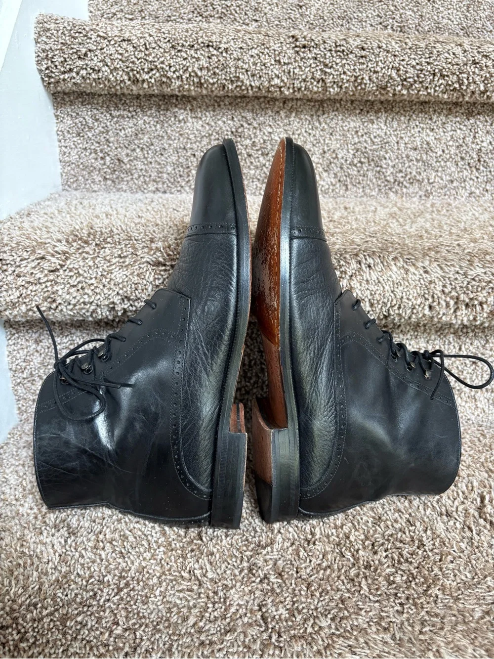 Mezlan Rome Men’s Black Leather Chukka Cap-Toe Lace-Up Boots